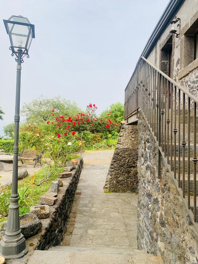 Villa Alessio - Case Vacanza Con Piscina Sull'Etna Puntalazzo Bagian luar foto