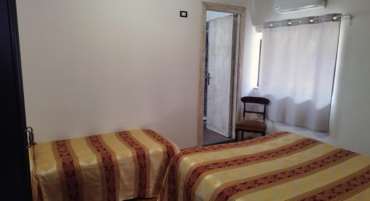 Villa Alessio - Case Vacanza Con Piscina Sull'Etna Puntalazzo Bagian luar foto