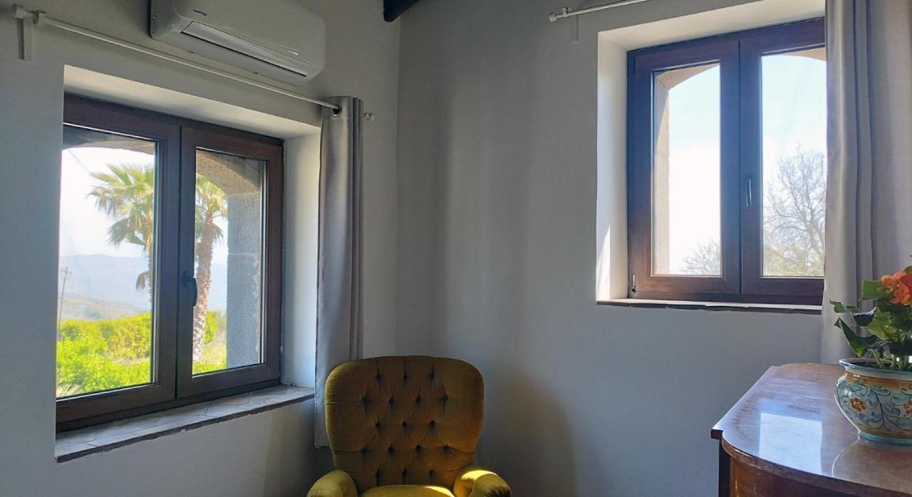 Villa Alessio - Case Vacanza Con Piscina Sull'Etna Puntalazzo Bagian luar foto