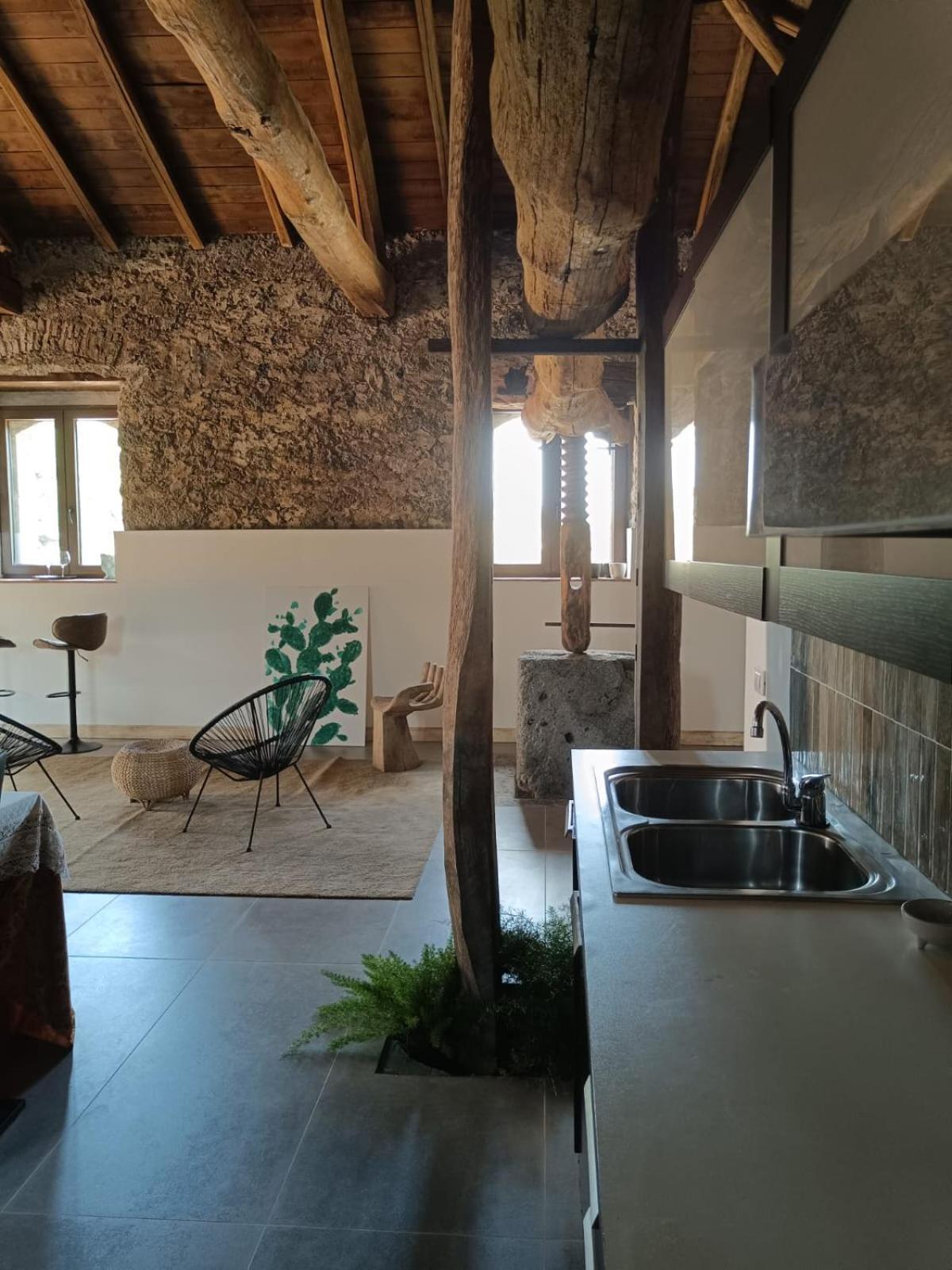 Villa Alessio - Case Vacanza Con Piscina Sull'Etna Puntalazzo Bagian luar foto