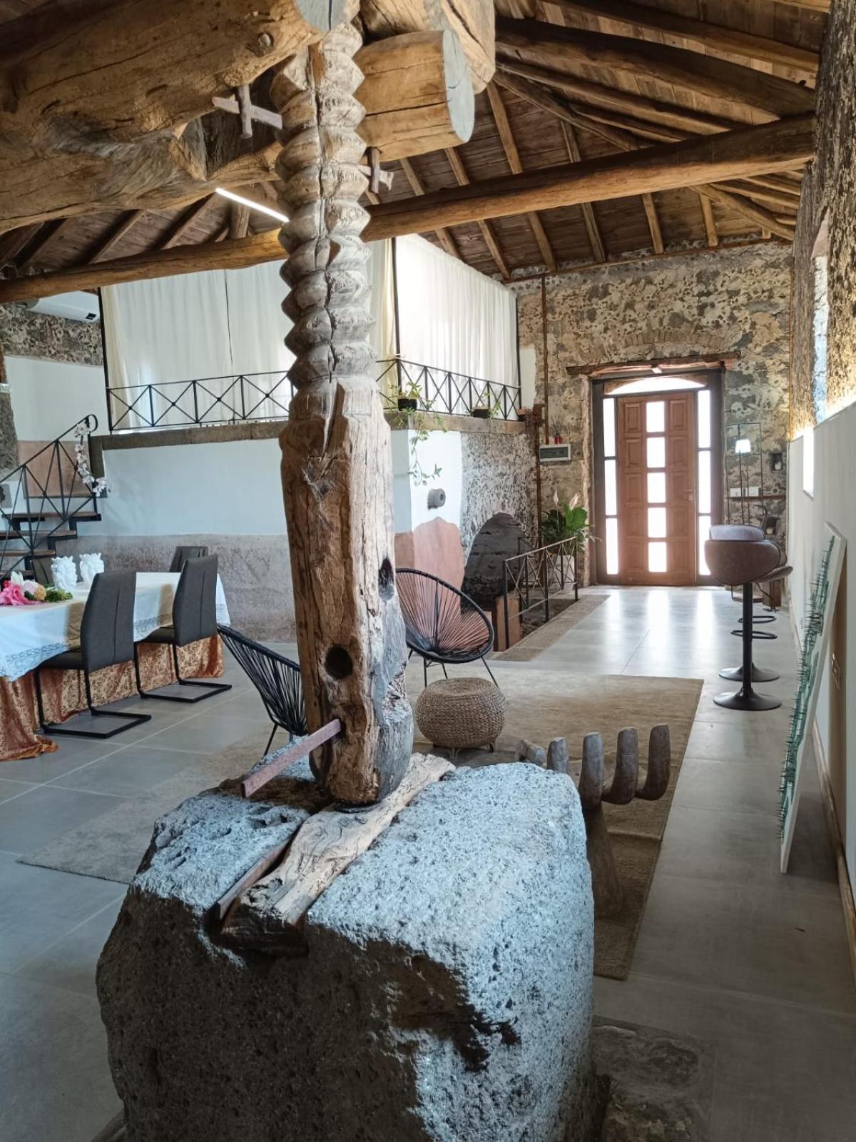 Villa Alessio - Case Vacanza Con Piscina Sull'Etna Puntalazzo Bagian luar foto