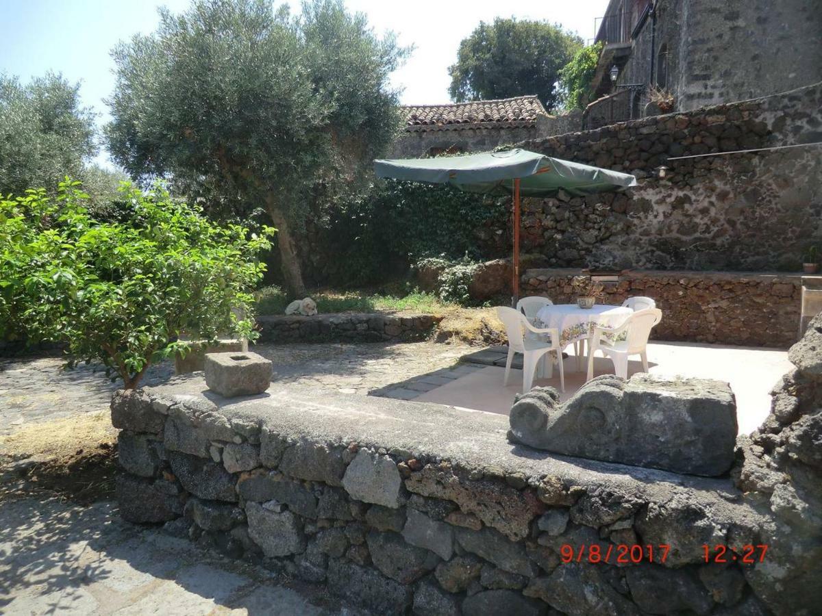 Villa Alessio - Case Vacanza Con Piscina Sull'Etna Puntalazzo Bagian luar foto